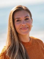 Agent Profile Image for Alison Thomas : 02145674