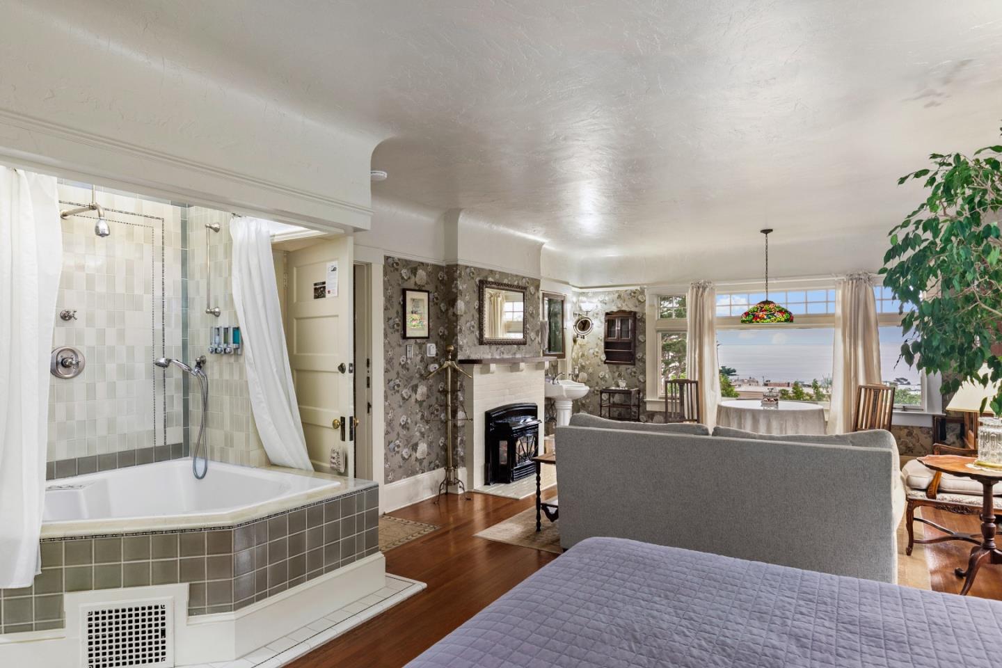 Detail Gallery Image 26 of 64 For 598 Laine St, Monterey,  CA 93940 - 8 Beds | 9 Baths