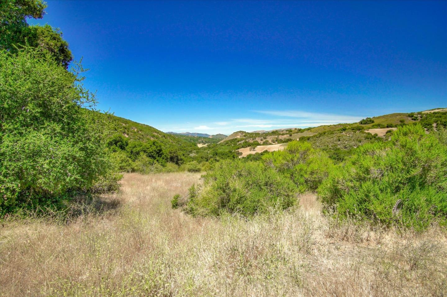 Detail Gallery Image 1 of 23 For 36000 E Carmel Valley Rd, Carmel Valley,  CA 93924 - – Beds | – Baths