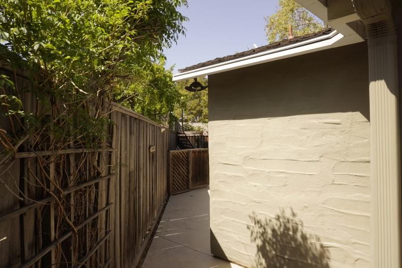 Detail Gallery Image 35 of 36 For 948 Dolores Ave, Los Altos,  CA 94024 - – Beds | – Baths
