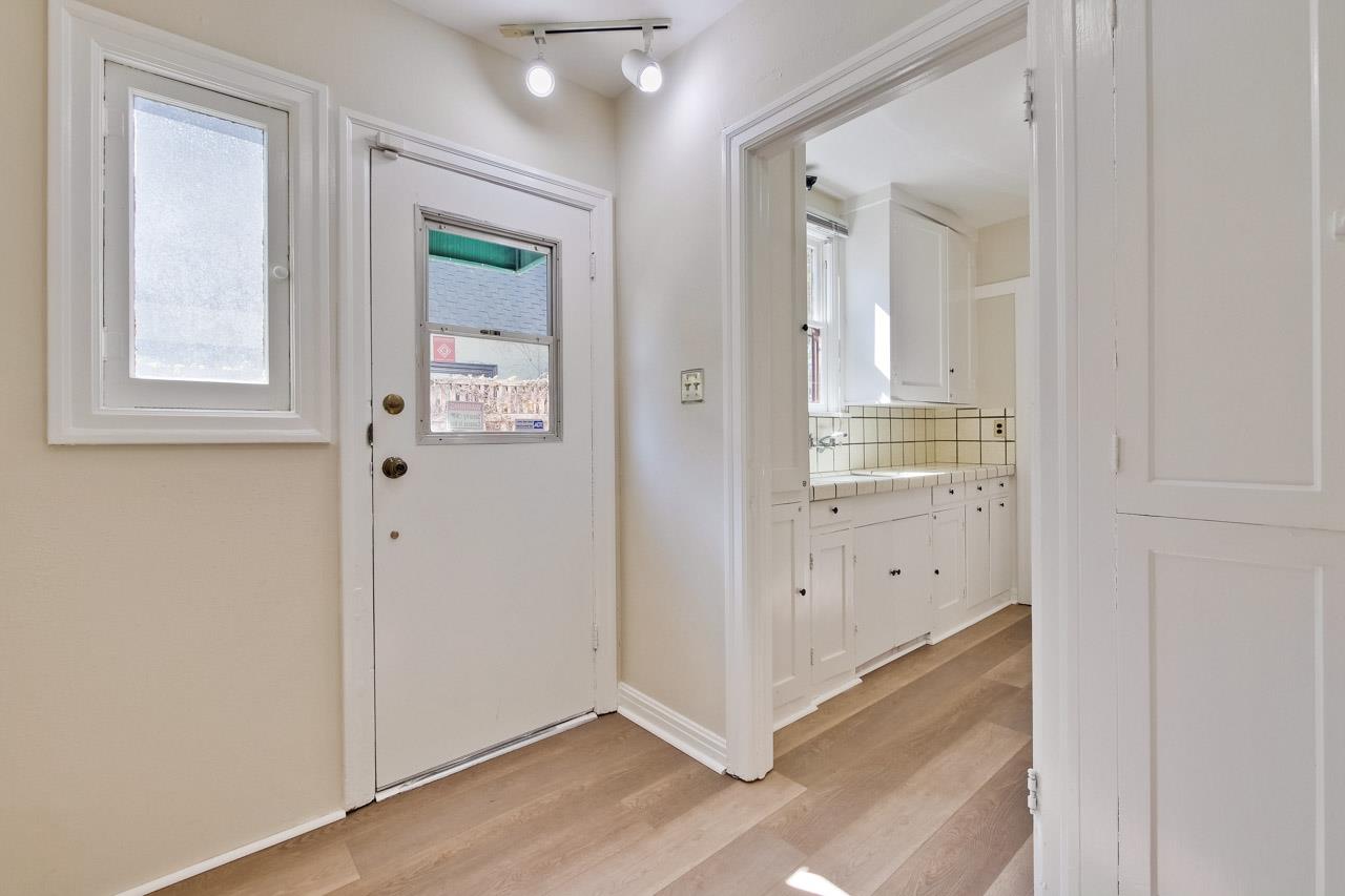 Detail Gallery Image 13 of 28 For 1044 Lincoln Ave, San Jose,  CA 95125 - – Beds | – Baths
