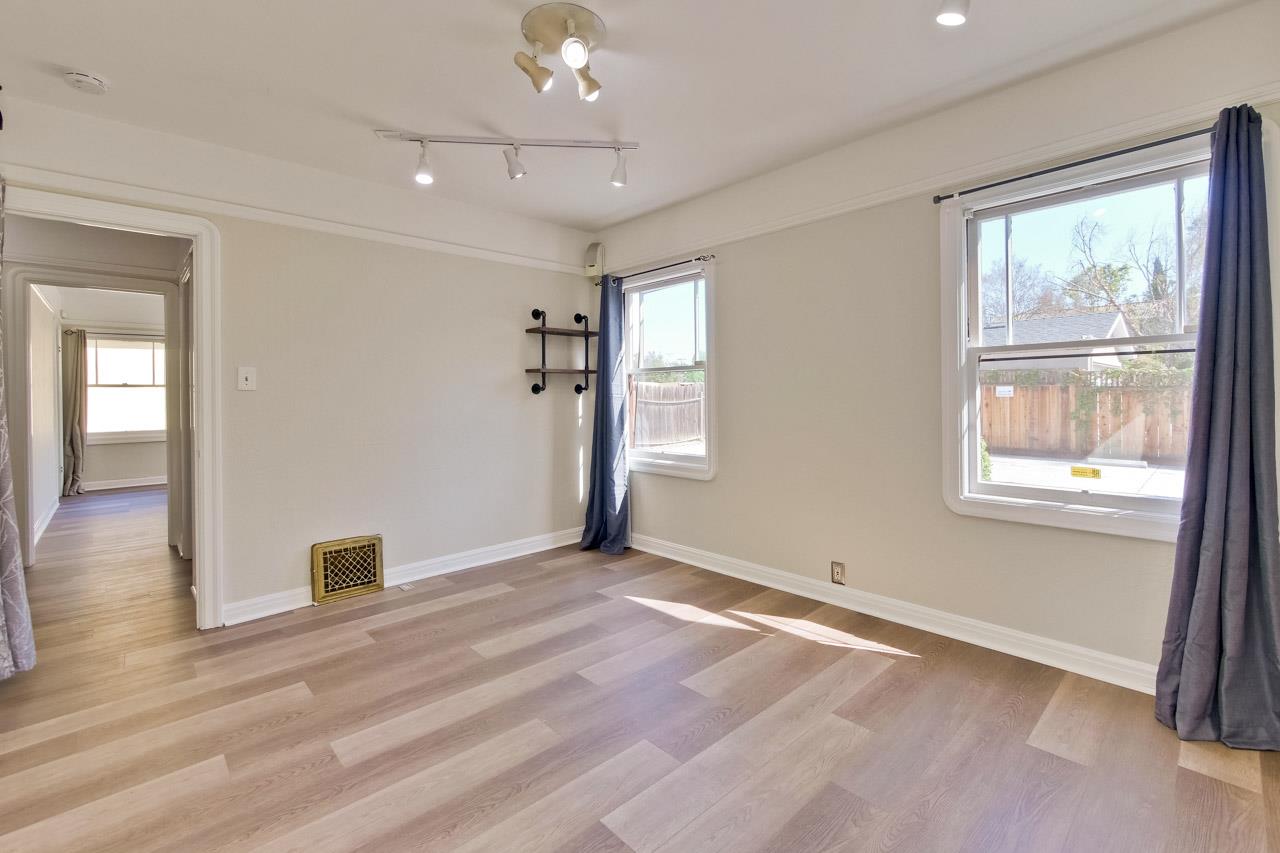 Detail Gallery Image 14 of 28 For 1044 Lincoln Ave, San Jose,  CA 95125 - – Beds | – Baths