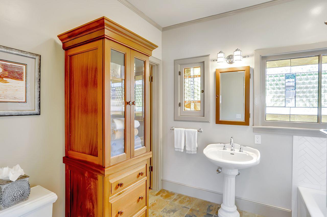 Detail Gallery Image 24 of 51 For 289 Lighthouse Ave, Pacific Grove,  CA 93950 - – Beds | – Baths