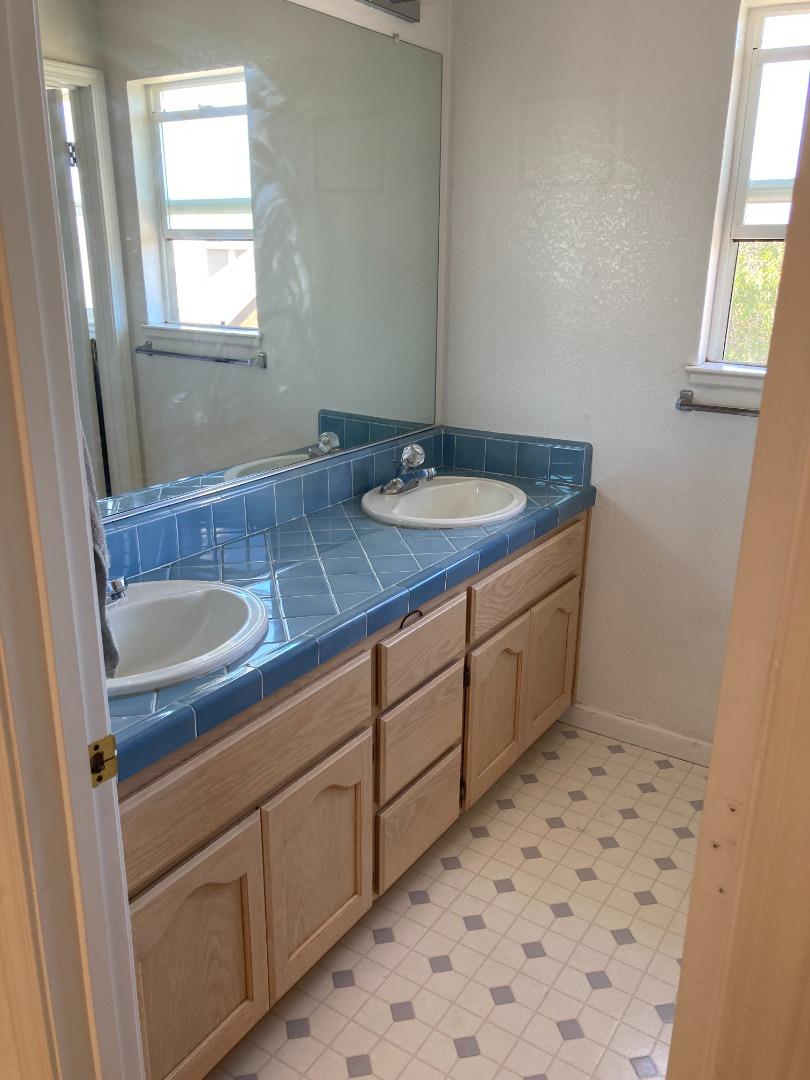 1144 Wellington Ct, Salinas, CA 93906 photo 8
