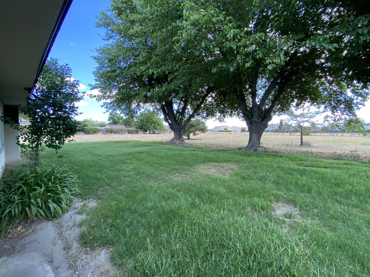 Detail Gallery Image 34 of 46 For 16244 Cottage Ave, Manteca,  CA 95336 - 2 Beds | 2 Baths