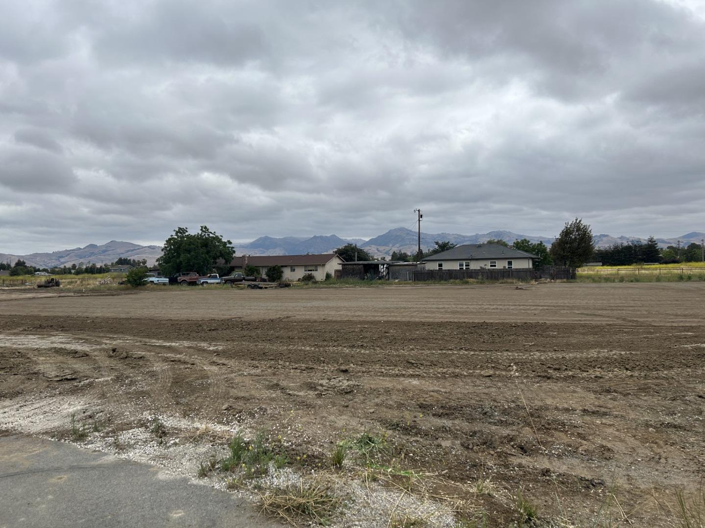 Detail Gallery Image 1 of 1 For Lot 2 Santa Ana Rd, Hollister,  CA 95023 - 4 Beds | 2/2 Baths