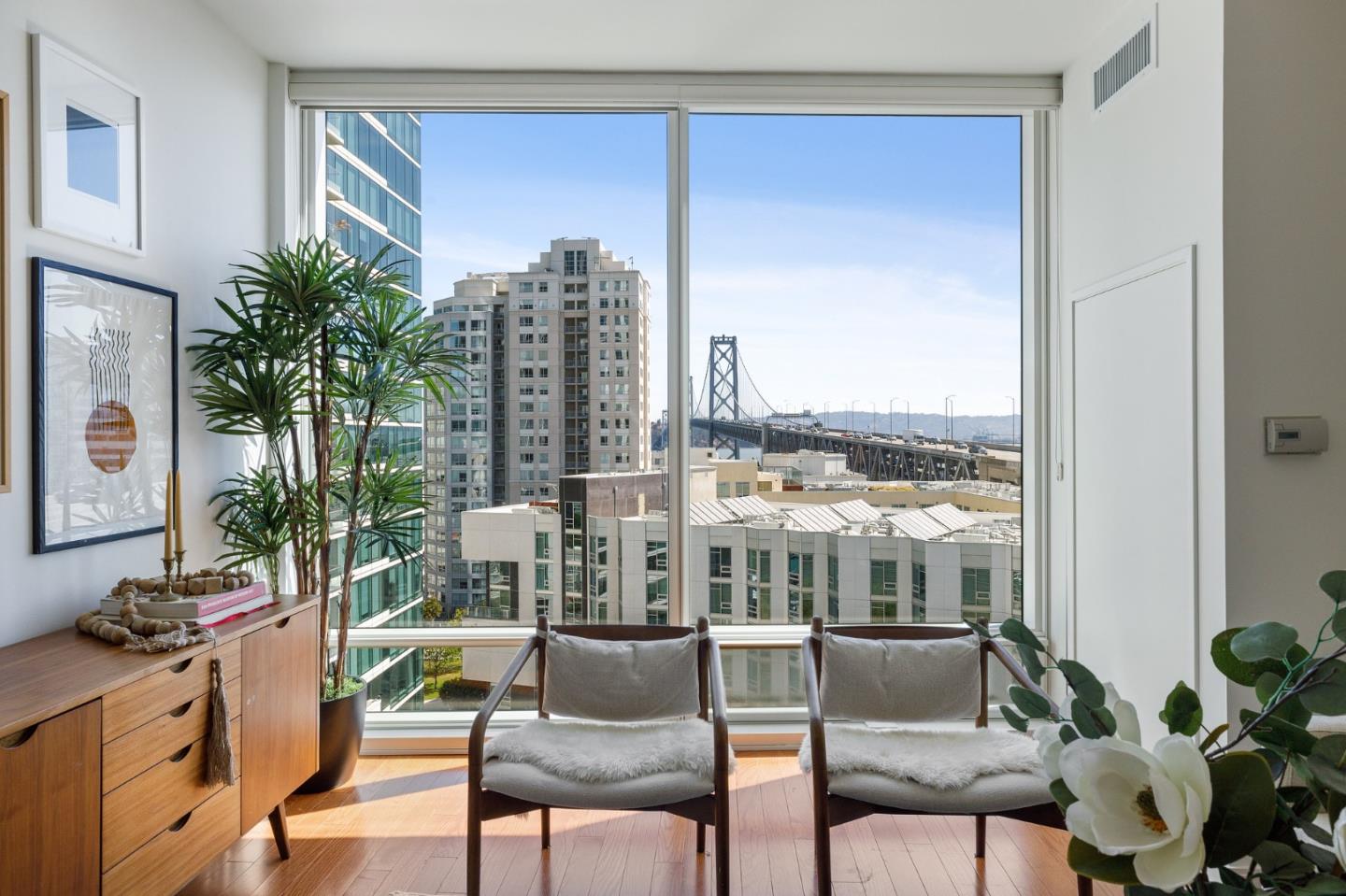Detail Gallery Image 1 of 39 For 425 1st St #1008,  San Francisco,  CA 94105 - 1 Beds | 1 Baths