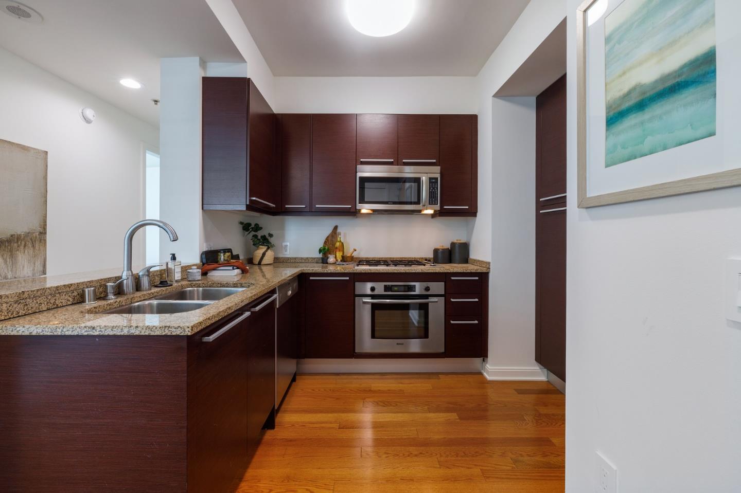 Detail Gallery Image 11 of 39 For 425 1st St #1008,  San Francisco,  CA 94105 - 1 Beds | 1 Baths