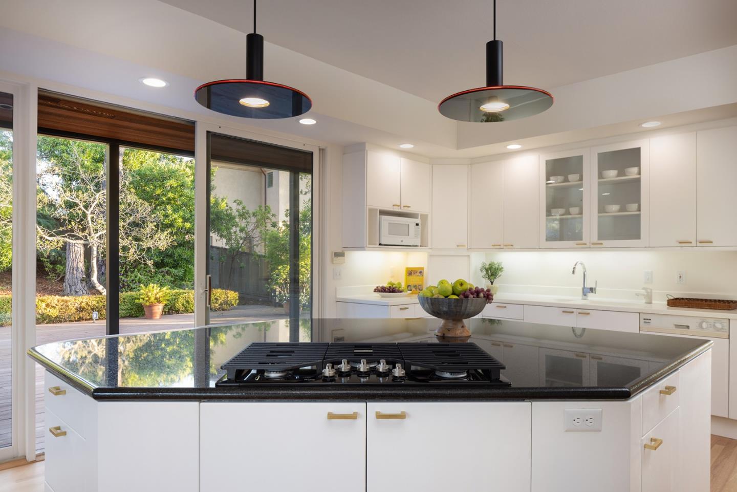 Detail Gallery Image 12 of 29 For 1445 Riata Rd, Pebble Beach,  CA 93953 - 4 Beds | 5/2 Baths