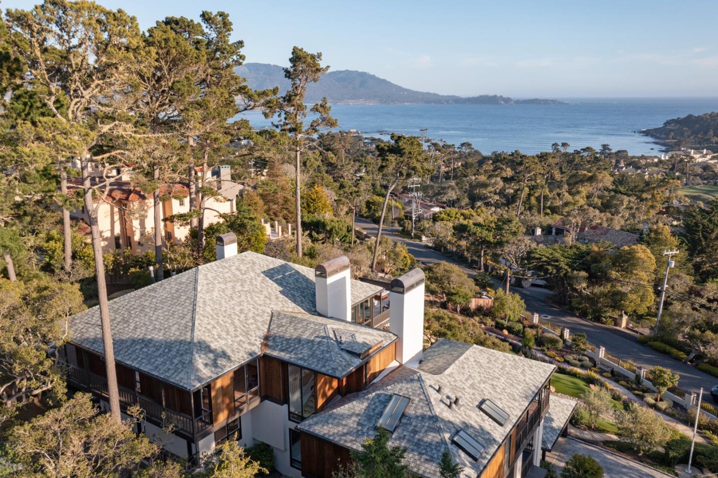 Detail Gallery Image 23 of 29 For 1445 Riata Rd, Pebble Beach,  CA 93953 - 4 Beds | 5/2 Baths