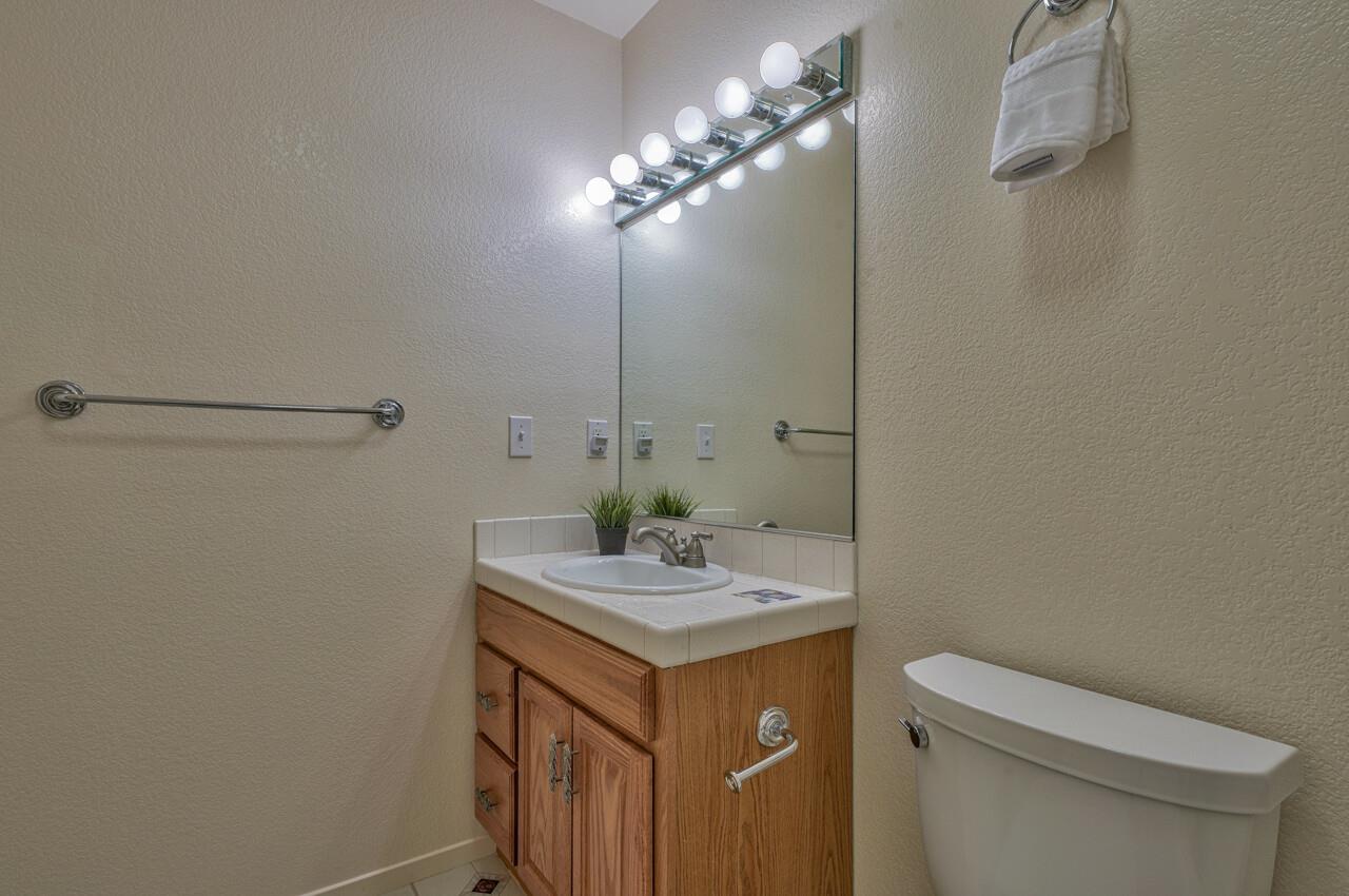Detail Gallery Image 30 of 34 For 3138 Lake Dr, Marina,  CA 93933 - 3 Beds | 2/1 Baths