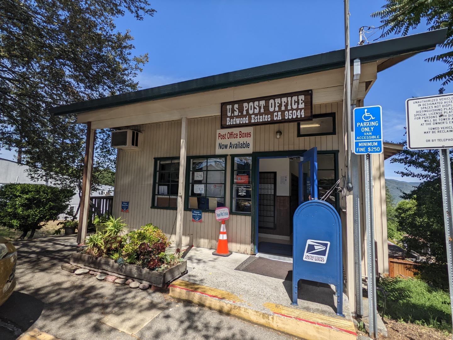 Broadway Rd, Redwood Estates, CA 95044 Beds Baths (Contingent