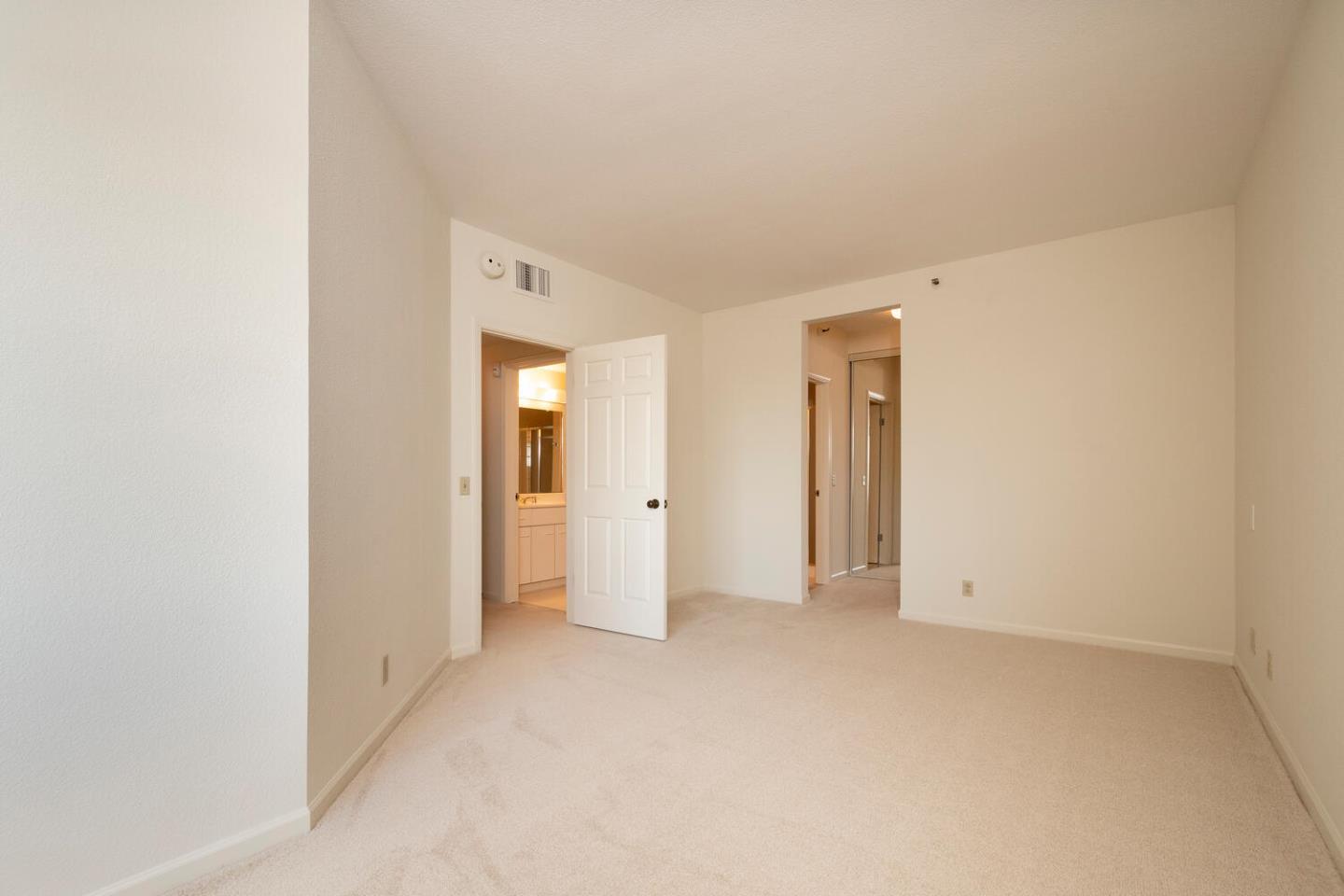 Detail Gallery Image 6 of 12 For 1 Baldwin Ave #701,  San Mateo,  CA 94401 - 1 Beds | 1 Baths