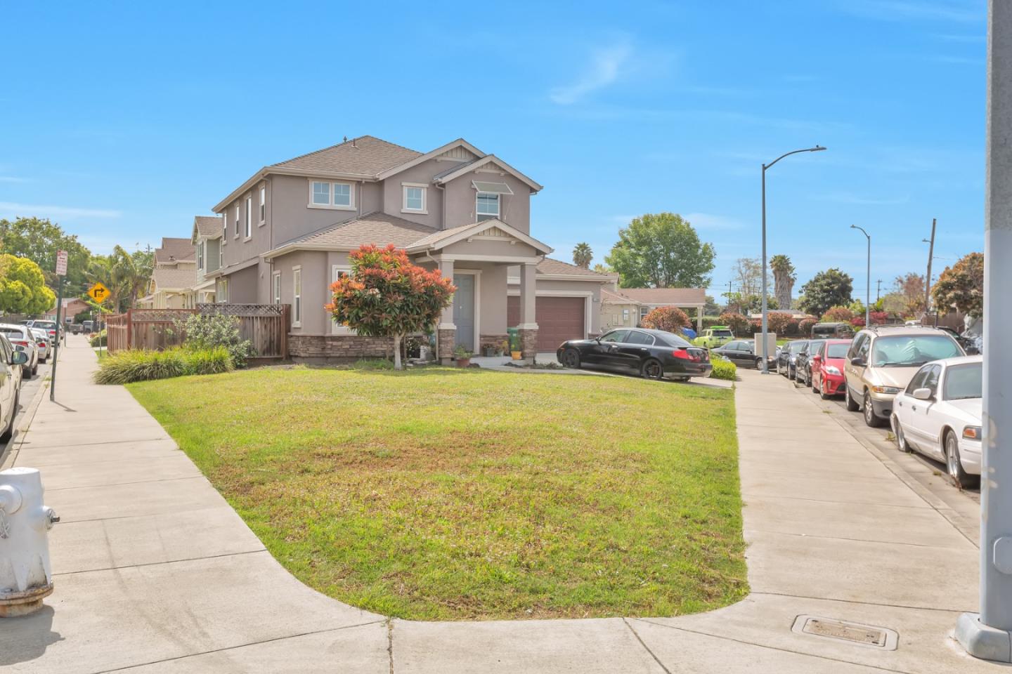 Detail Gallery Image 1 of 1 For 22860 Mono St, Hayward,  CA 94541 - 4 Beds | 3 Baths