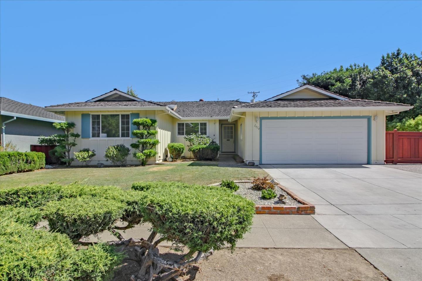 Detail Gallery Image 1 of 1 For 2424 Appley Way, San Jose,  CA 95124 - 4 Beds | 2 Baths