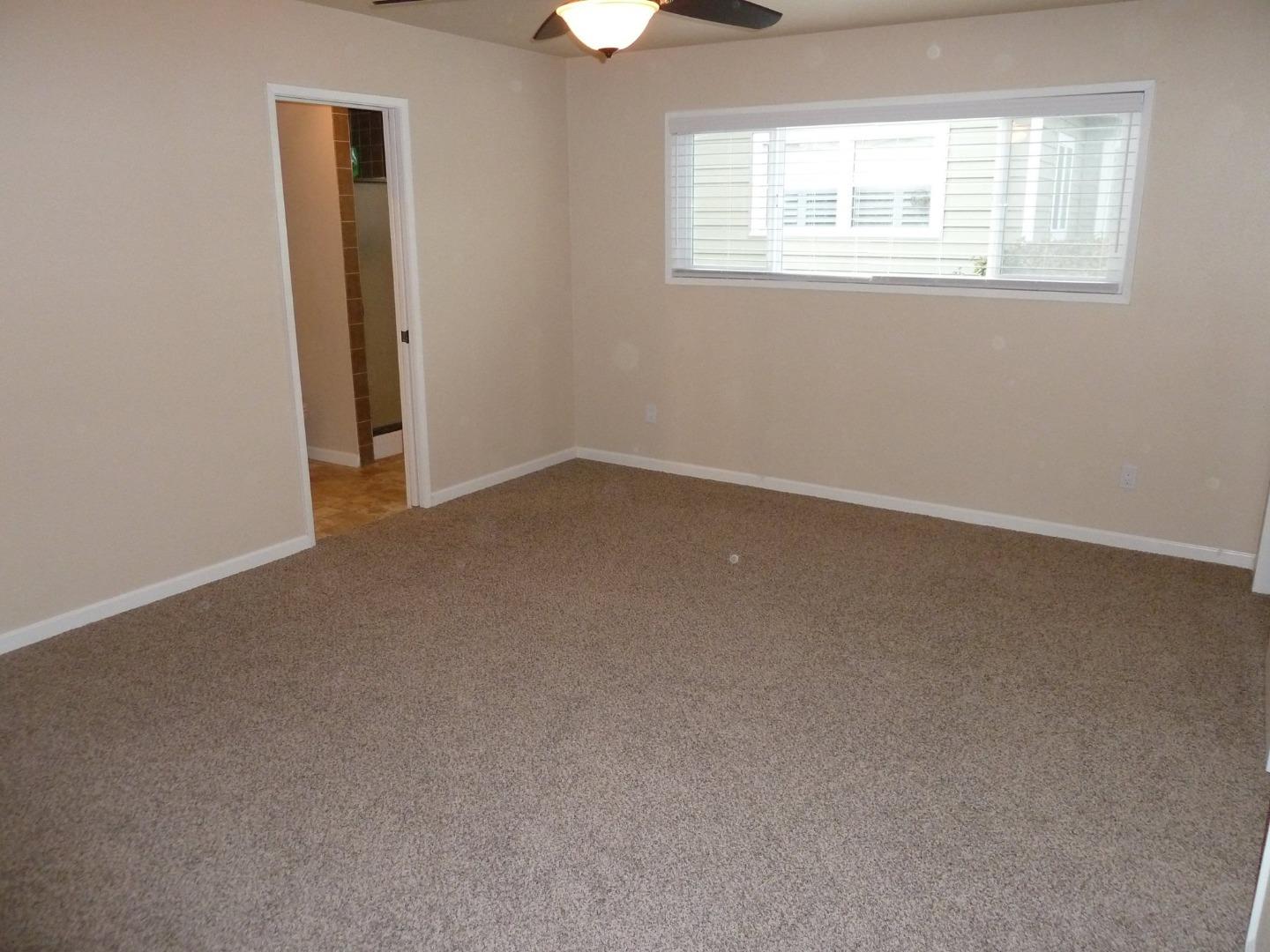 Detail Gallery Image 11 of 19 For 1026 Palm Ave, Soledad,  CA 93960 - 4 Beds | 2 Baths