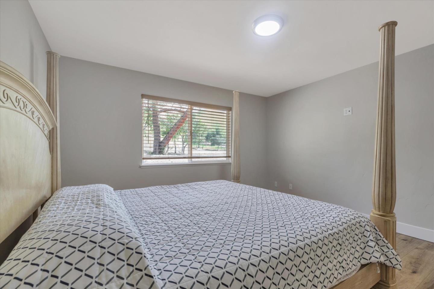 Detail Gallery Image 48 of 81 For 592 Foothill Rd, Hollister,  CA 95023 - 5 Beds | 3 Baths