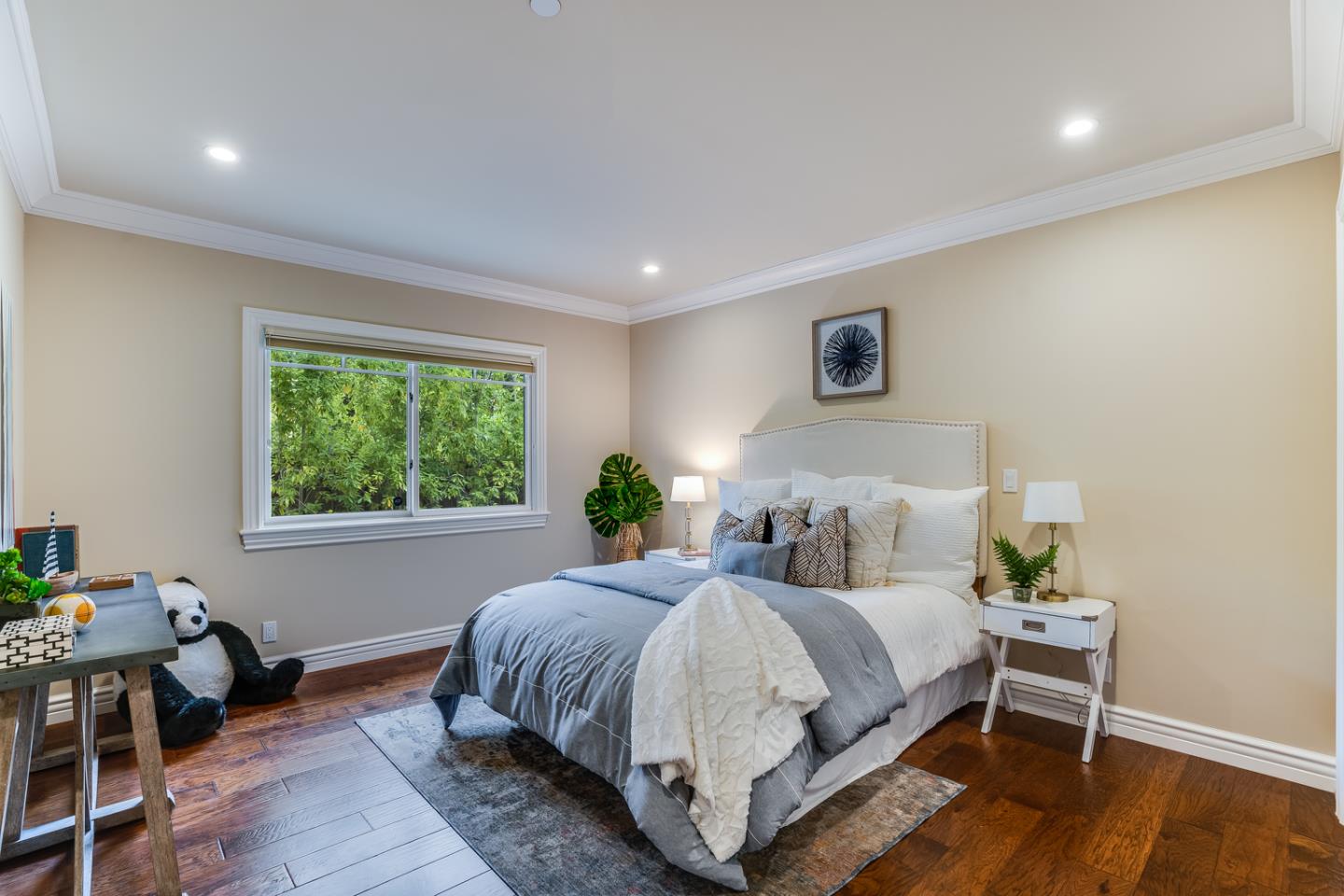 Detail Gallery Image 24 of 34 For 15090 Park Dr, Saratoga,  CA 95070 - 4 Beds | 3/1 Baths