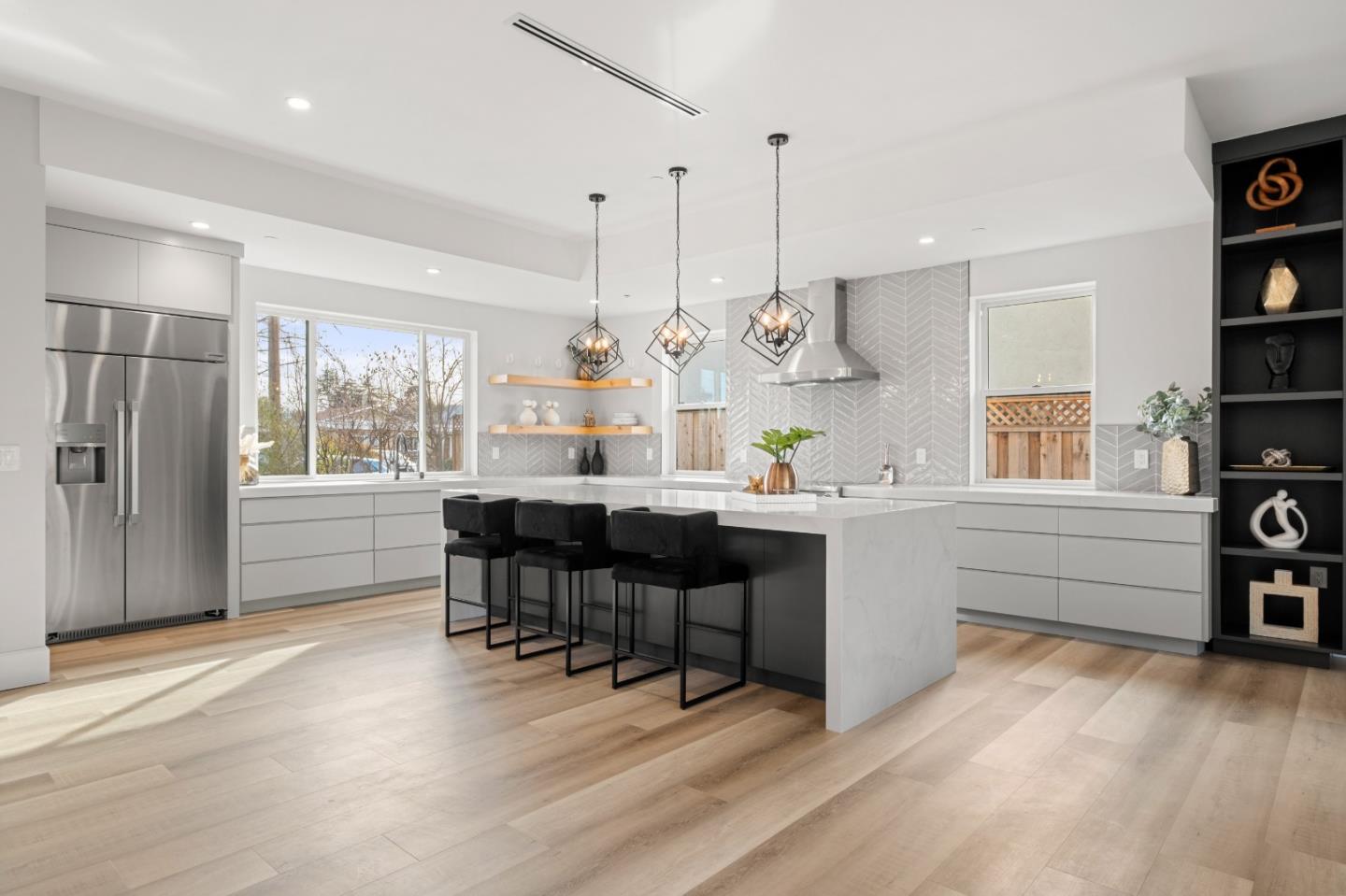 Detail Gallery Image 11 of 63 For 505 Sunnybrook Dr, Campbell,  CA 95008 - 5 Beds | 4/1 Baths