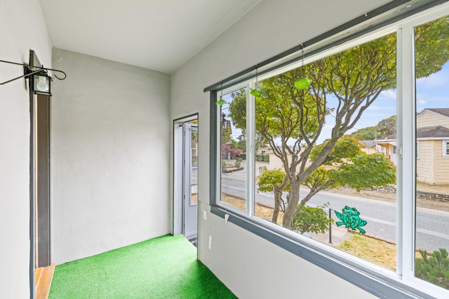 Detail Gallery Image 28 of 33 For 414 2nd St, Pacific Grove,  CA 93950 - 3 Beds | 1 Baths
