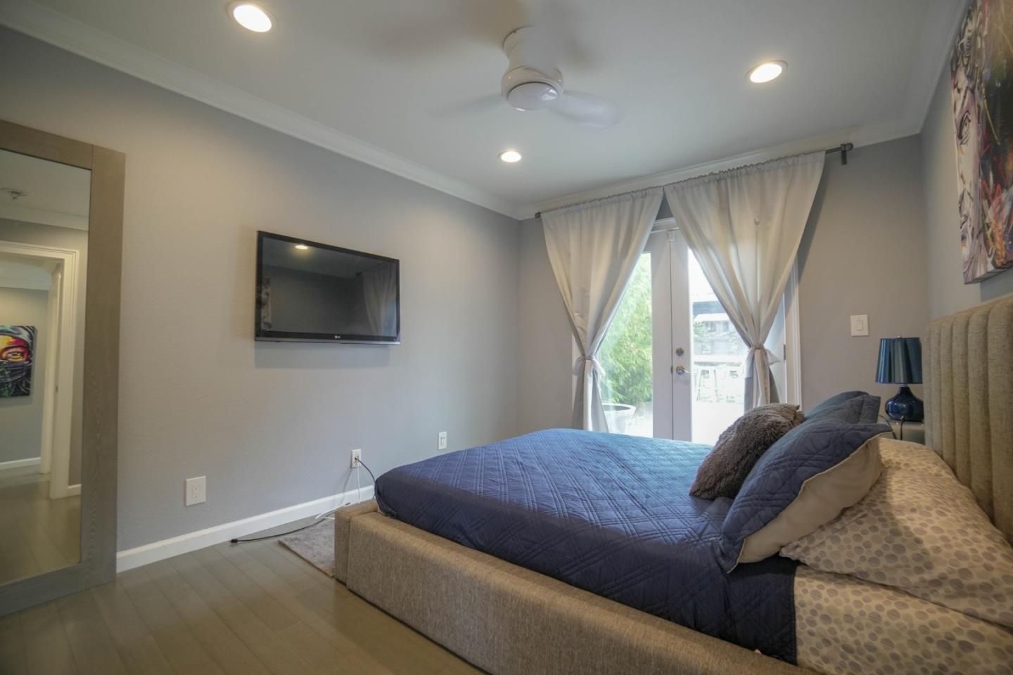 Detail Gallery Image 11 of 37 For 2334 Clipper St, San Mateo,  CA 94403 - 3 Beds | 2 Baths