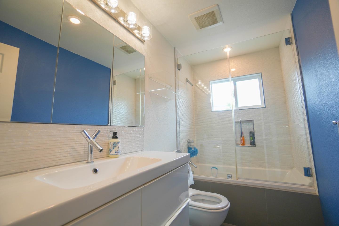 Detail Gallery Image 23 of 37 For 2334 Clipper St, San Mateo,  CA 94403 - 3 Beds | 2 Baths