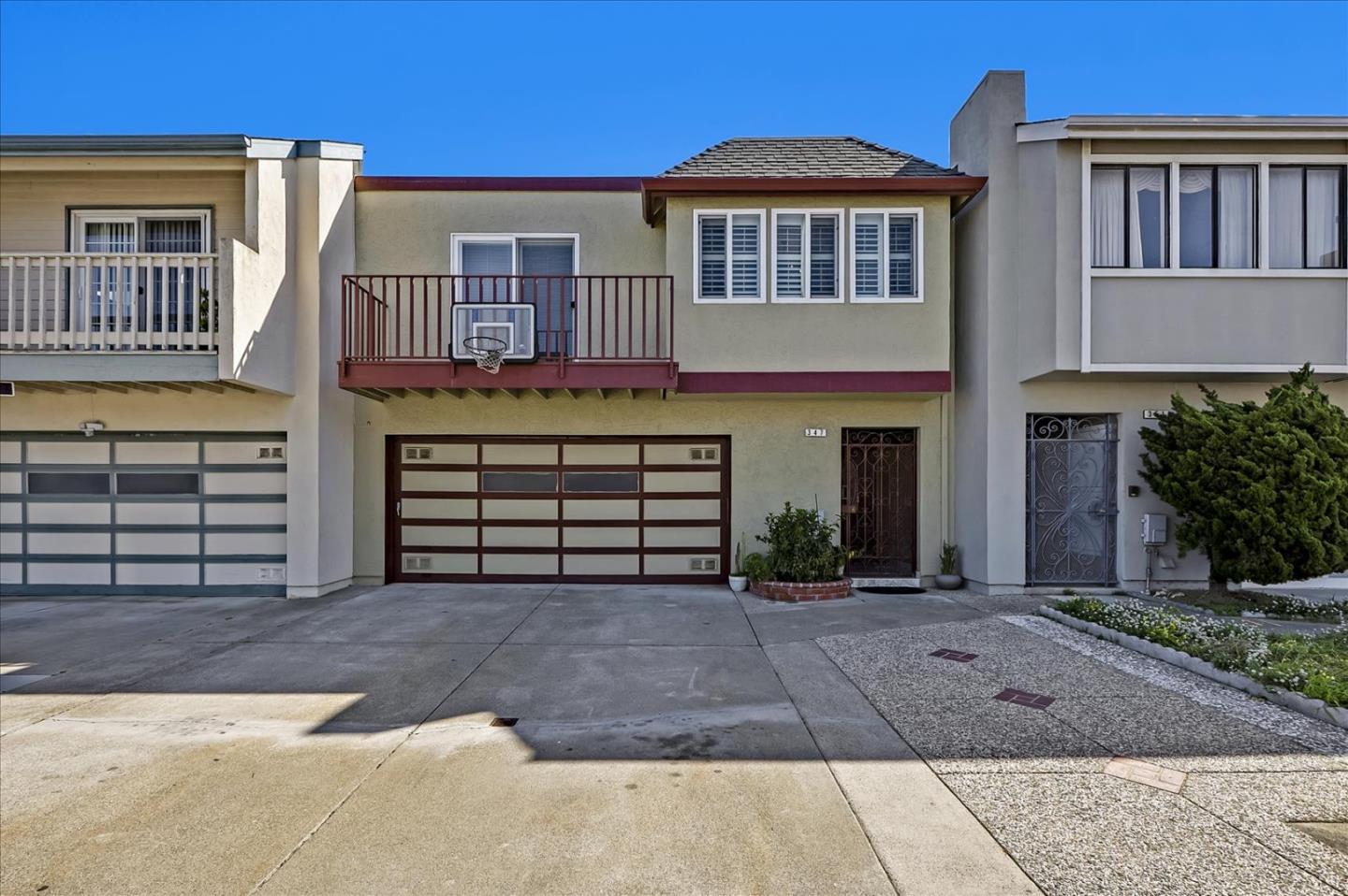 Detail Gallery Image 1 of 1 For 347 3rd Ave, Daly City,  CA 94014 - 4 Beds | 3 Baths
