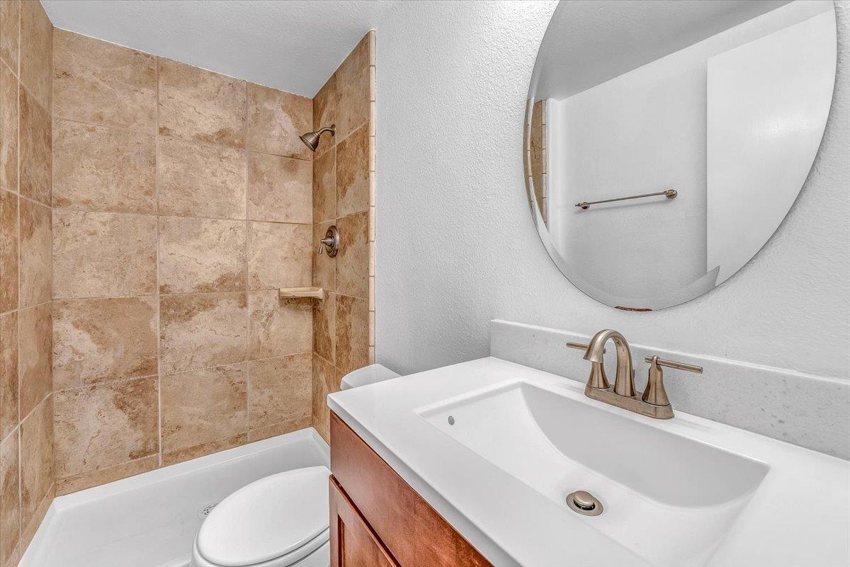 Detail Gallery Image 5 of 31 For 500 Glenwood Cir #2111,  Monterey,  CA 93940 - 2 Beds | 2 Baths