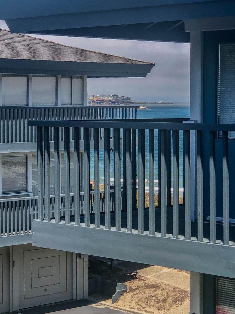 Detail Gallery Image 9 of 17 For 25 La Playa St, Monterey,  CA 93940 - 2 Beds | 2/1 Baths