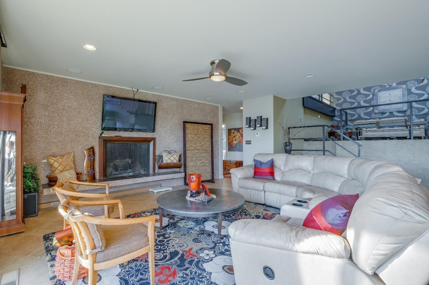 Detail Gallery Image 23 of 61 For 4469 Yacht Harbor Dr, Stockton,  CA 95204 - 4 Beds | 3/1 Baths