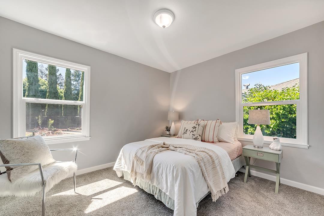 Detail Gallery Image 11 of 25 For 1033 Thornton Way, San Jose,  CA 95128 - 3 Beds | 1 Baths