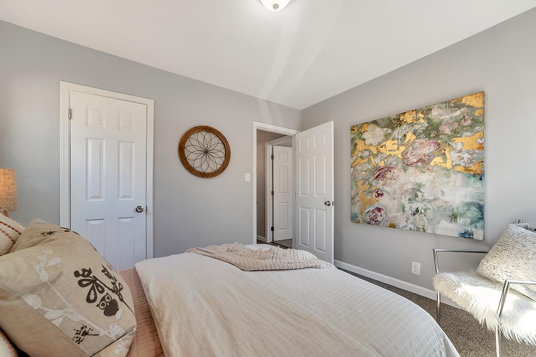 Detail Gallery Image 12 of 25 For 1033 Thornton Way, San Jose,  CA 95128 - 3 Beds | 1 Baths