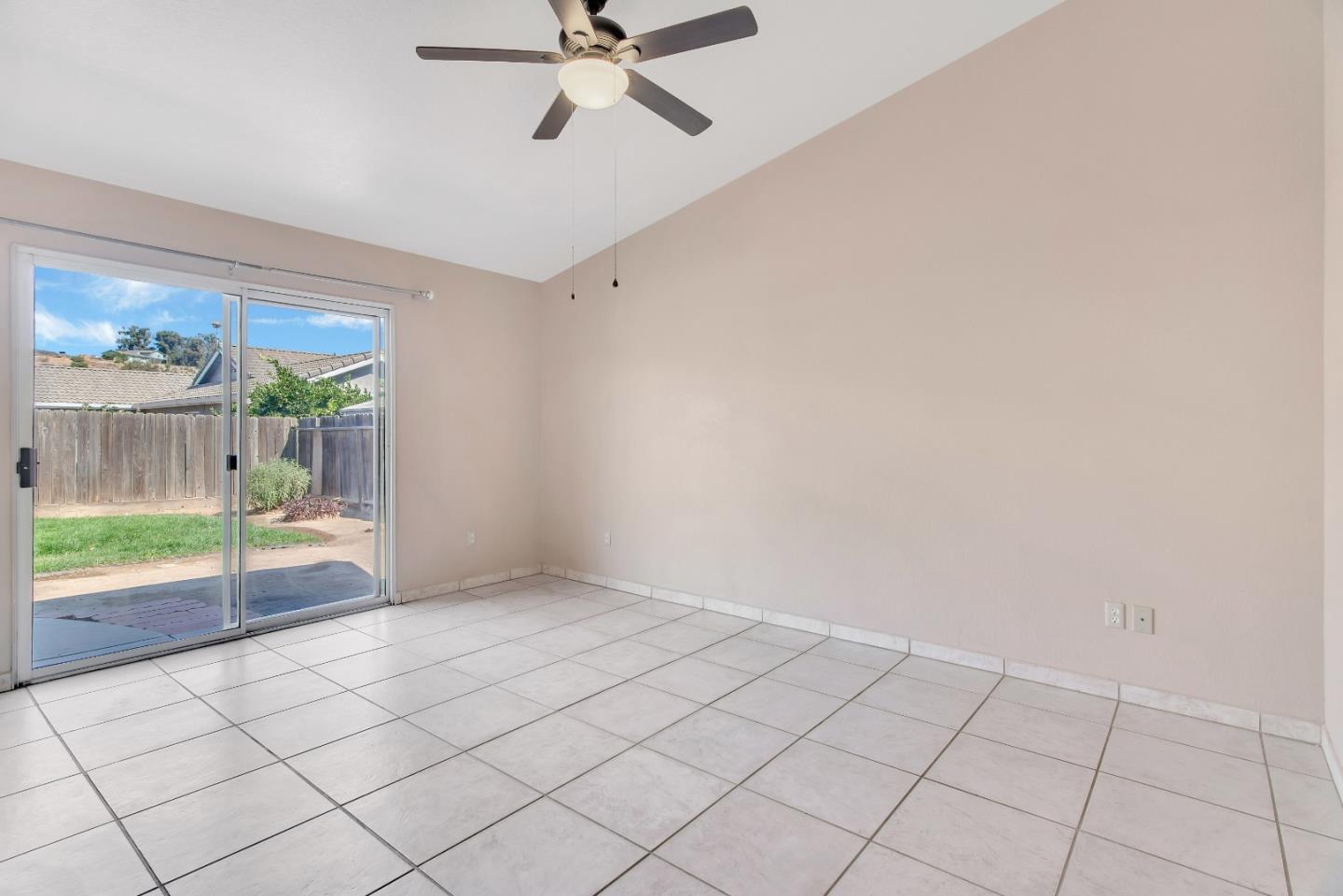 46154 Meadowbrook Dr, Pine Canyon, CA 93930 photo 14