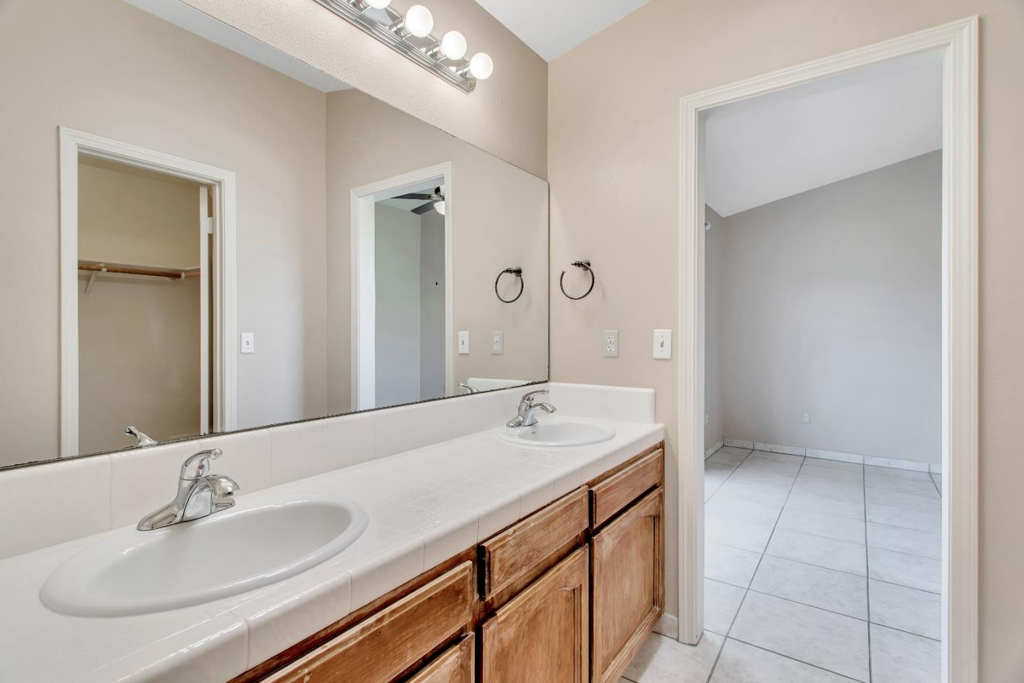 Detail Gallery Image 17 of 23 For 46154 Meadowbrook Dr, King City,  CA 93930 - 3 Beds | 2 Baths