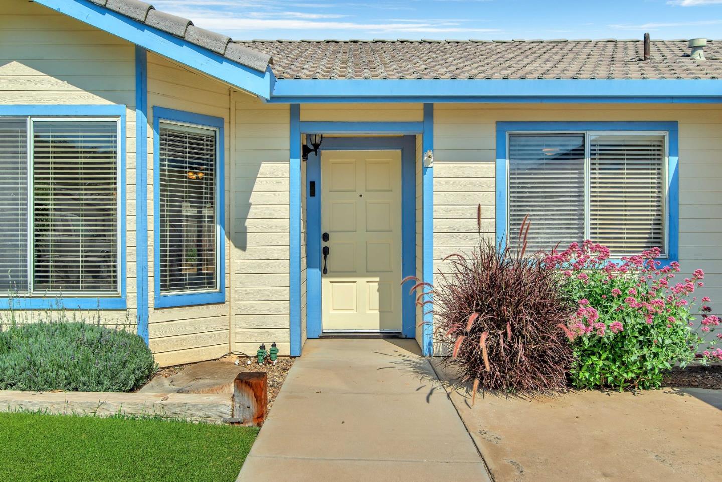46154 Meadowbrook Dr, Pine Canyon, CA 93930 photo 4