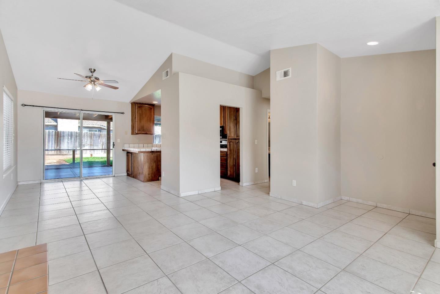 46154 Meadowbrook Dr, Pine Canyon, CA 93930 photo 7