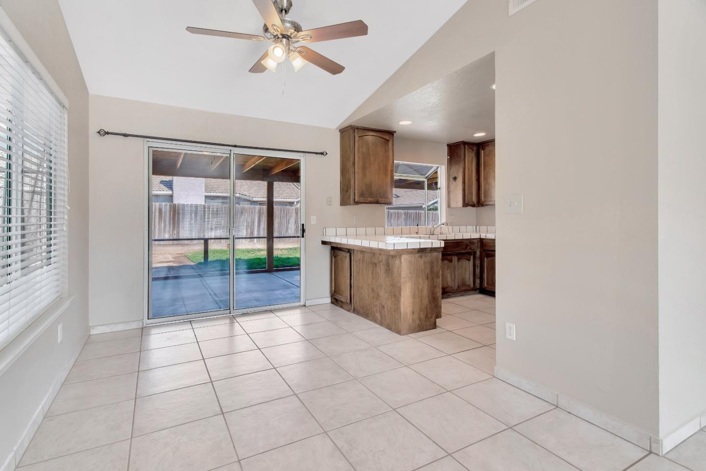 46154 Meadowbrook Dr, Pine Canyon, CA 93930 photo 8