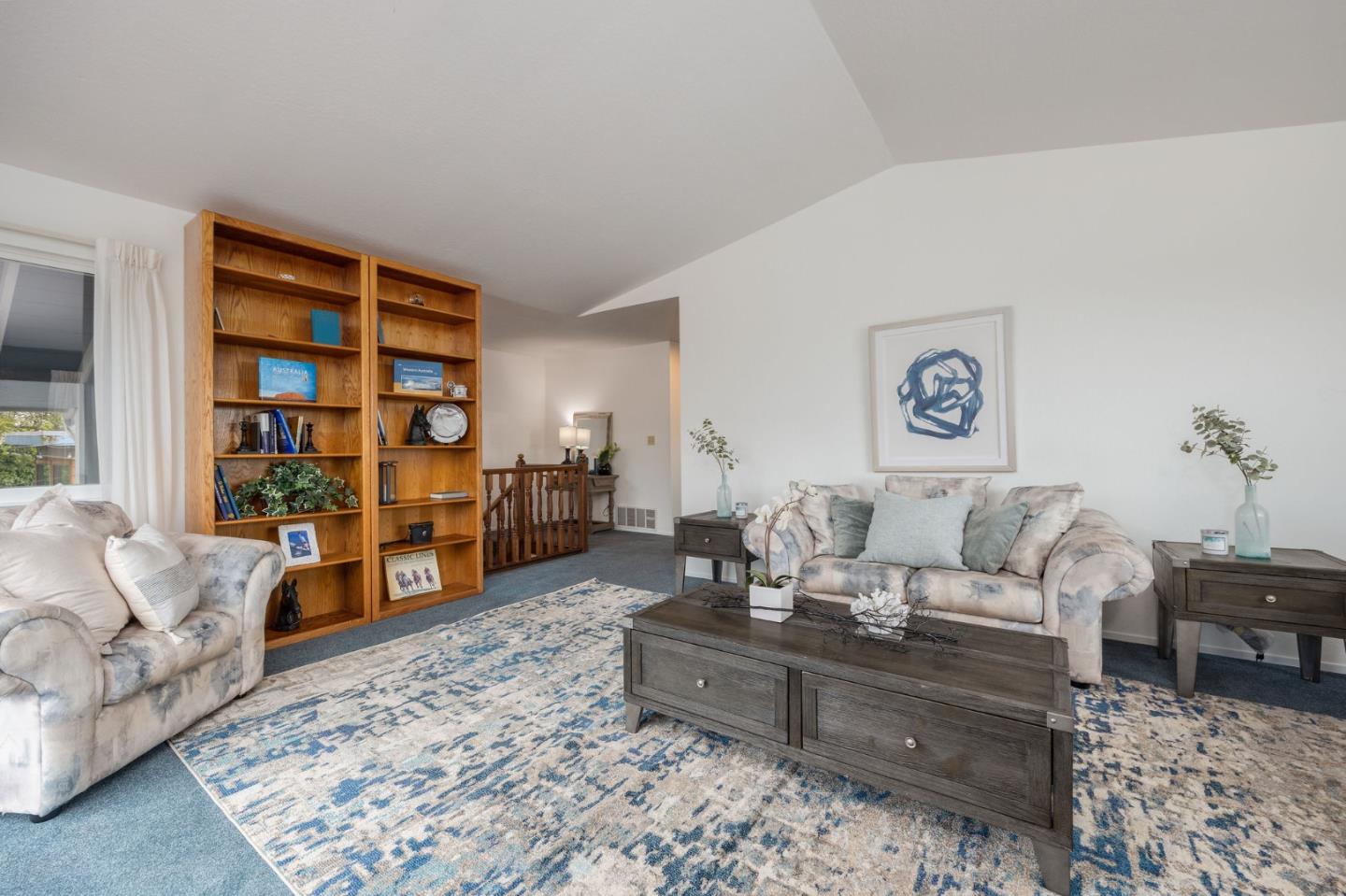 property-img