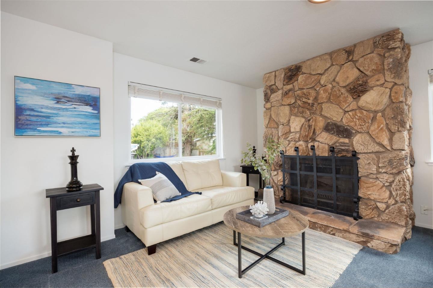 property-img