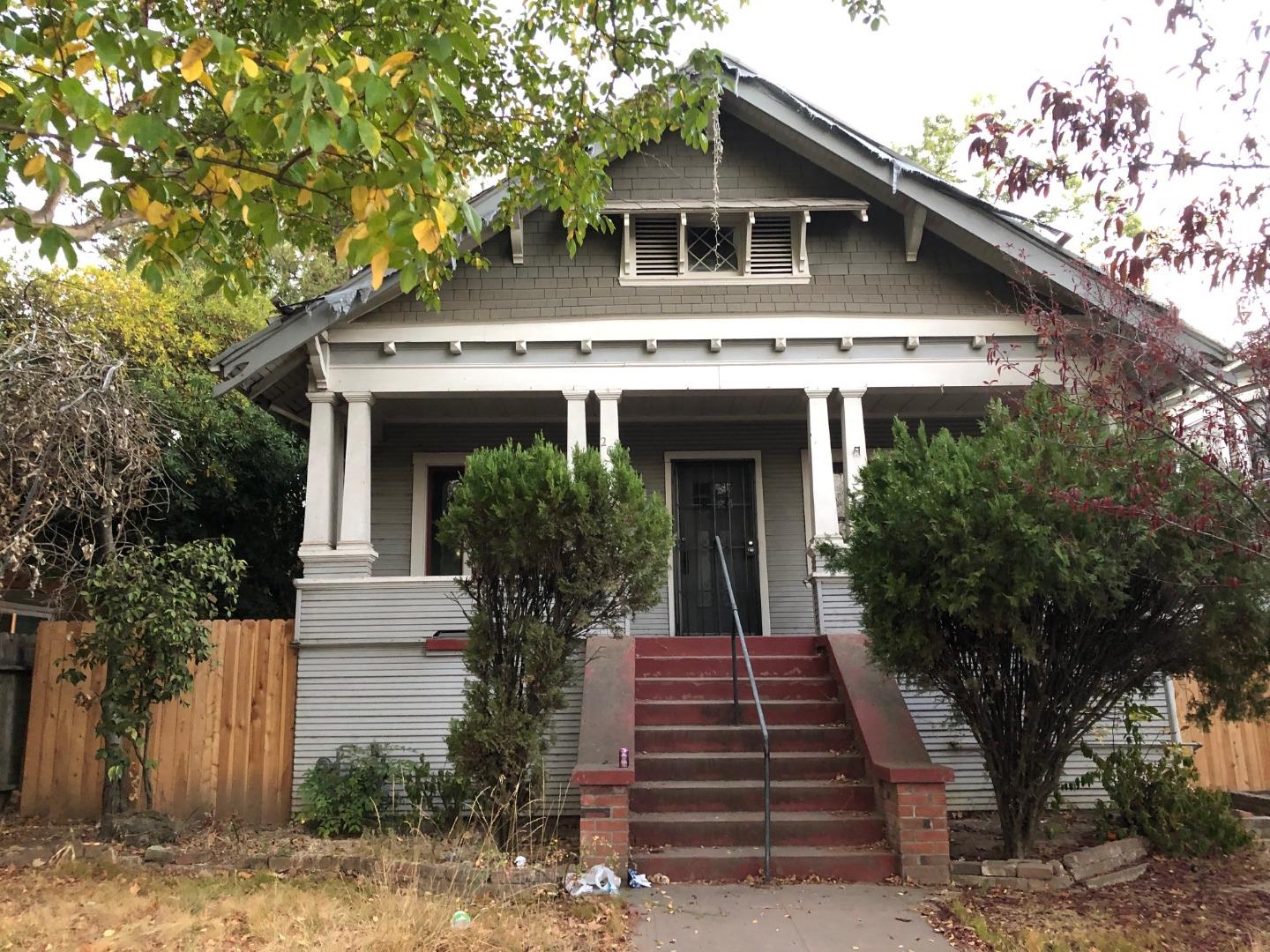 Photo of 2616 Q St in Sacramento, CA