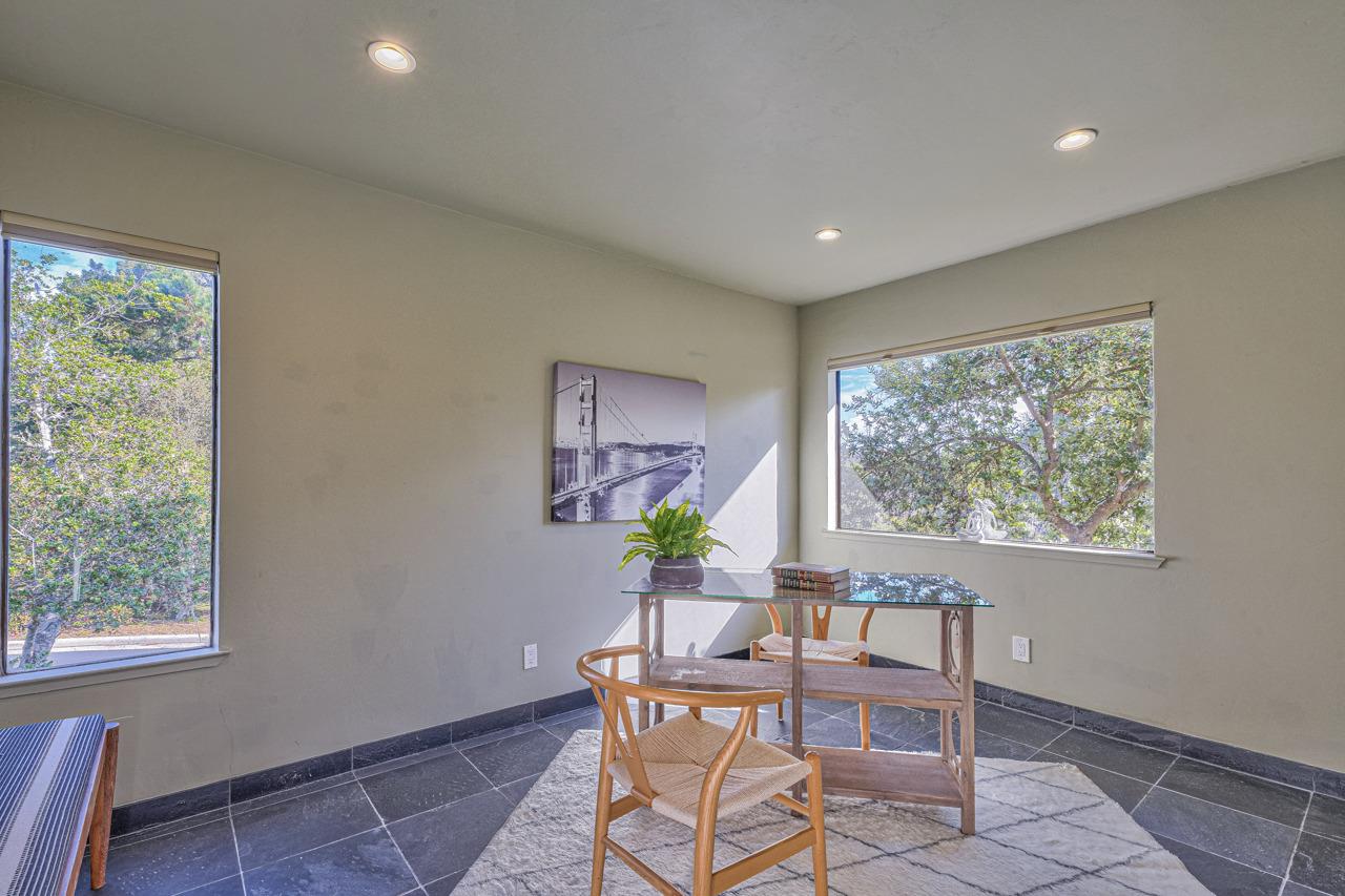 Detail Gallery Image 18 of 43 For 1 Montsalas Dr, Monterey,  CA 93940 - 2 Beds | 2 Baths