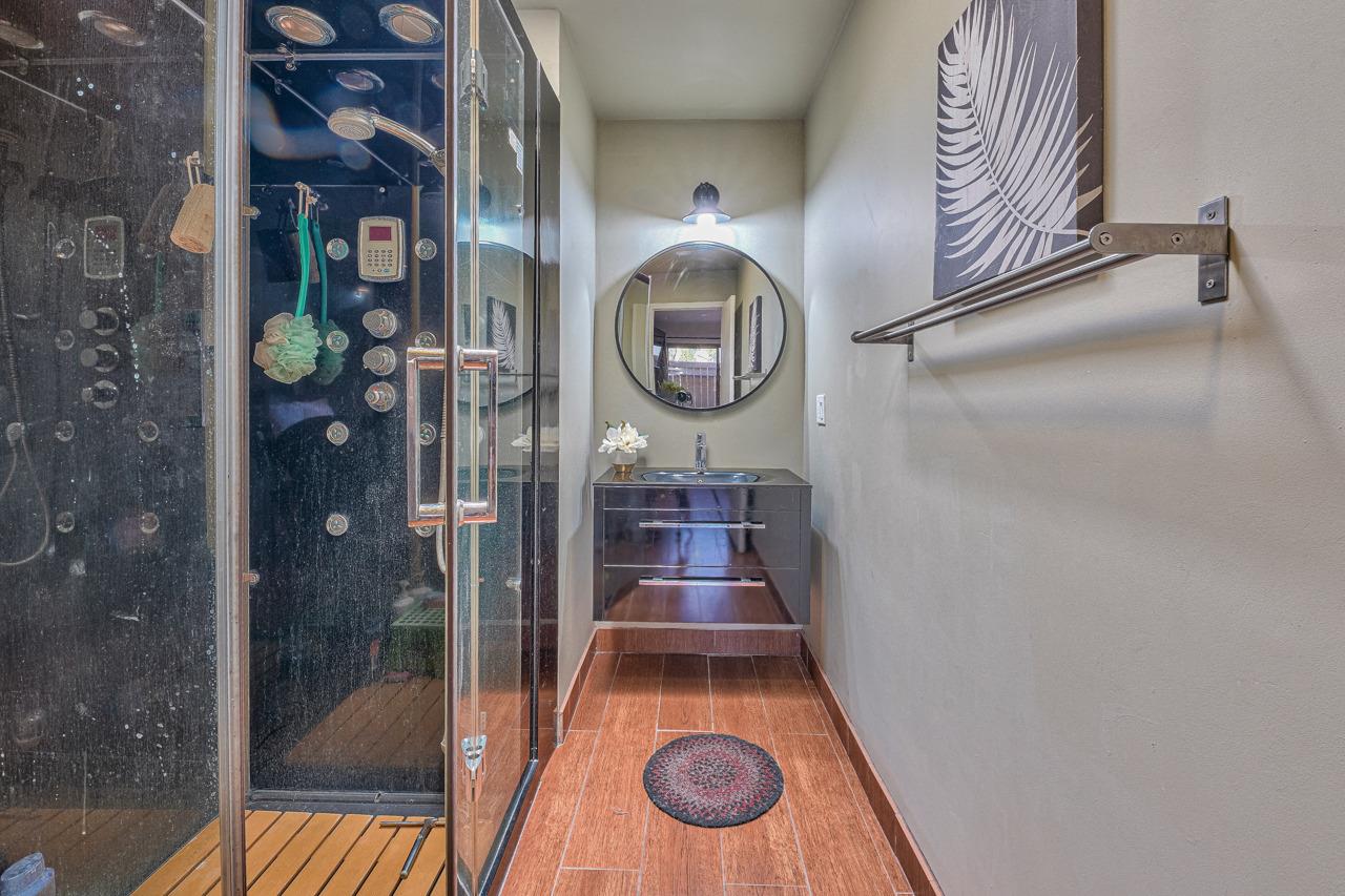 Detail Gallery Image 25 of 43 For 1 Montsalas Dr, Monterey,  CA 93940 - 2 Beds | 2 Baths