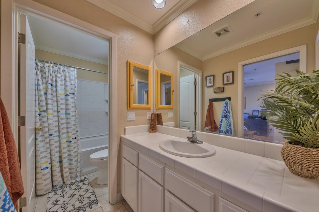 Detail Gallery Image 23 of 28 For 27335 Bavella Way, Salinas,  CA 93908 - 3 Beds | 2/1 Baths