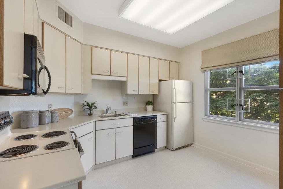 Photo #10: ML81904356 Listing 