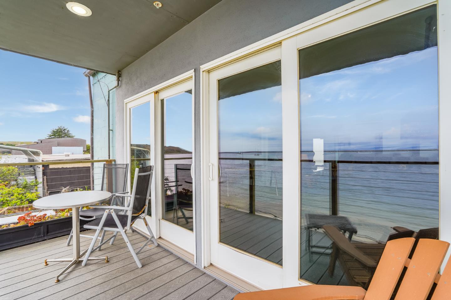 Detail Gallery Image 11 of 23 For 171 Ocean Blvd, El Granada,  CA 94018 - 1 Beds | 1/1 Baths