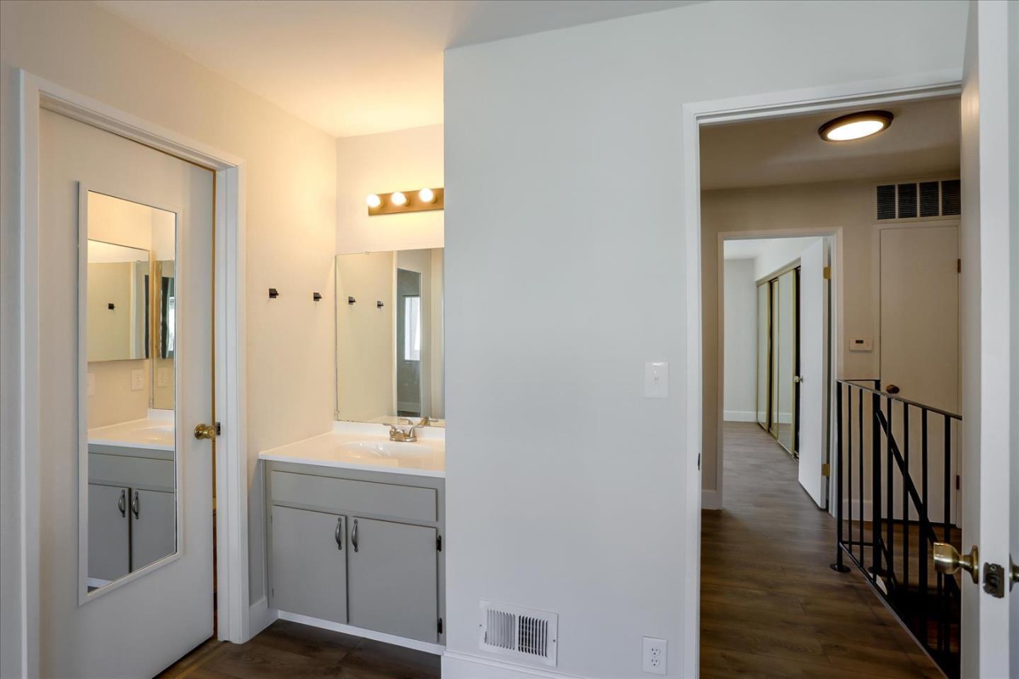Detail Gallery Image 20 of 26 For 1031 Clyde Ave #803,  Santa Clara,  CA 95054 - 2 Beds | 2/1 Baths