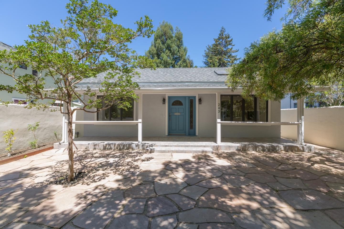 Detail Gallery Image 1 of 1 For 243 Seale Ave, Palo Alto,  CA 94301 - 2 Beds | 2 Baths