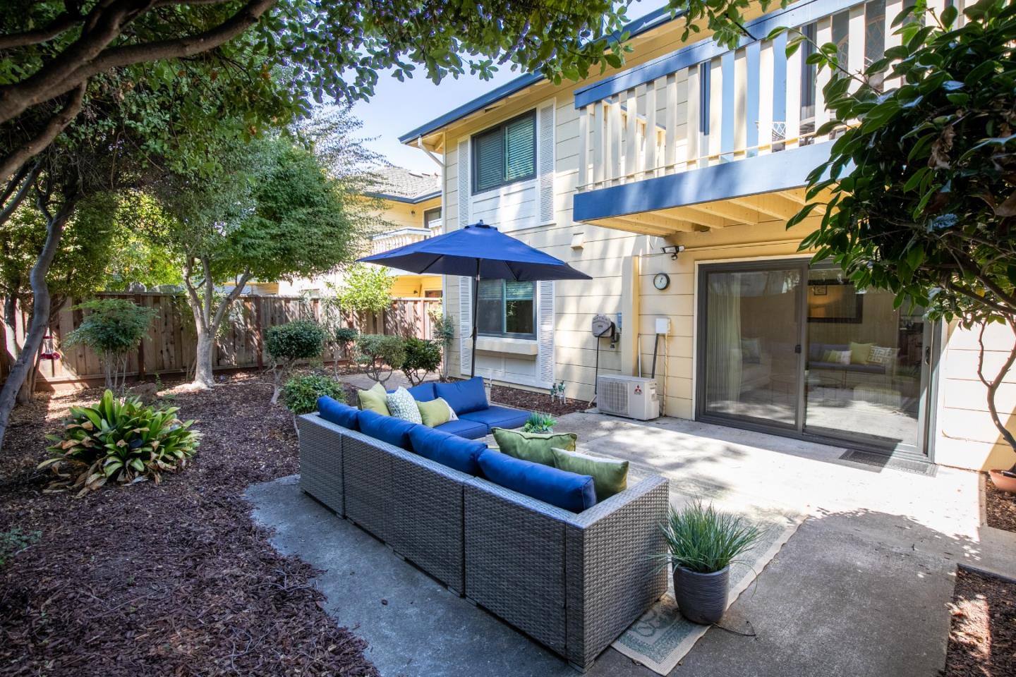 Detail Gallery Image 17 of 23 For 914 Boranda Ave #4,  Mountain View,  CA 94040 - 2 Beds | 1 Baths