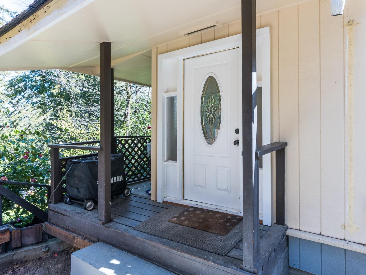Detail Gallery Image 2 of 28 For 20970 Pawnee Trl, Los Gatos,  CA 95033 - 3 Beds | 2 Baths