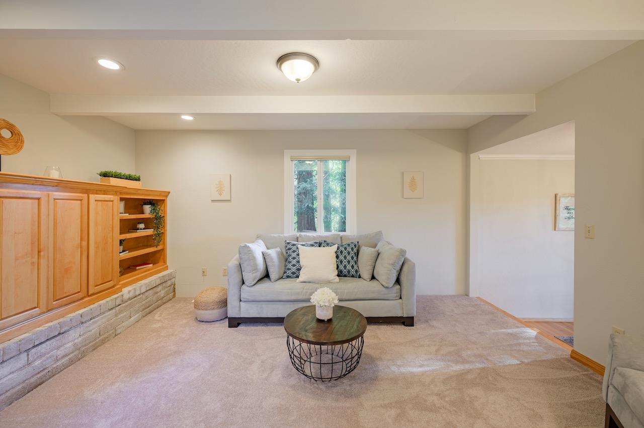 Detail Gallery Image 25 of 113 For 269 Spreading Oak Dr, Scotts Valley,  CA 95066 - 4 Beds | 2/2 Baths